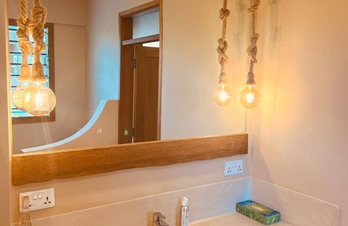 Diani Beach Hotel | Tombo House