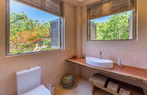 Diani Beach Hotel | Tombo House