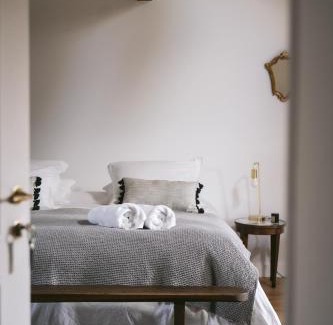 Chateau Cama Y Desayuno | Tomette Singulière