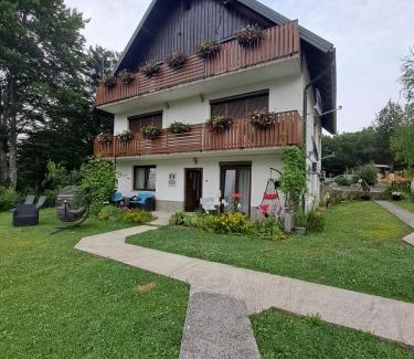 Jezerce Casa | TOMLJANOVIĆ