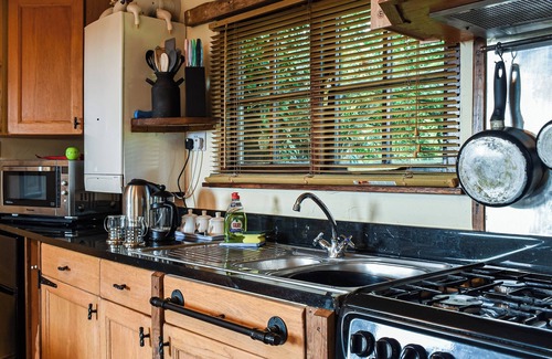 Etchinghill Cabaña | Toms Cabin - UK35173
