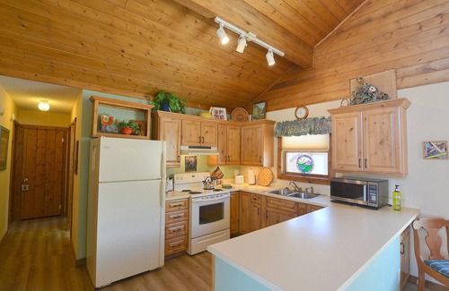 Carriage Hills Casa | Tonahutu - 2 bedroom home on 1+ acre