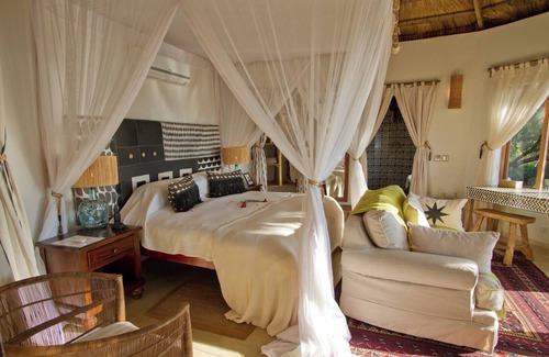 Simonga Cabina | Tongabezi Lodge