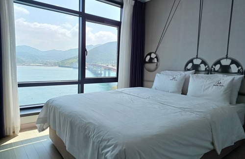 Tongyeong Hotel | Tongyeong Bridge Hotel