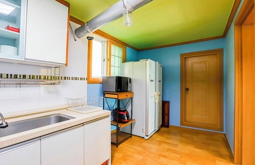 Koda-gol Casa | Tongyeong Santa Lucia Pension