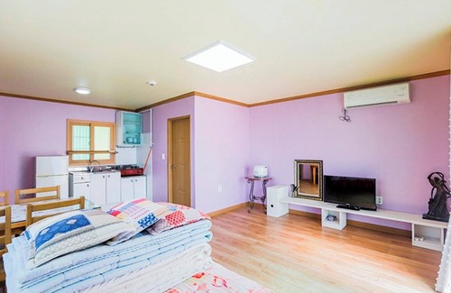 Koda-gol Casa | Tongyeong Santa Lucia Pension