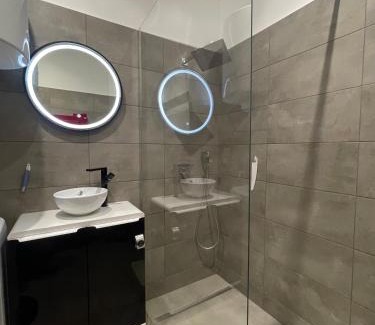 Illkirch-Graffenstaden Apartamento | TonyaFlowersapp