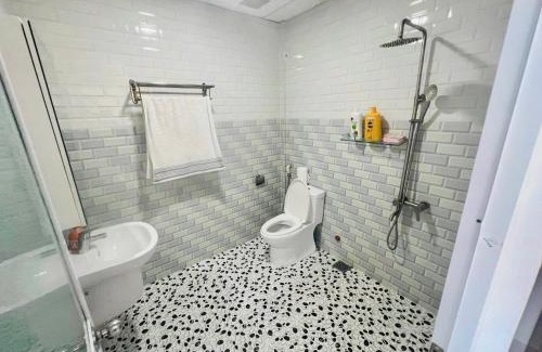 Hue Casa | Tonys House