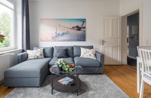 Mitte Apartamento | TOP 2 Zimmer Altbauwohnung in Kiel Mitte 24-7 Check In