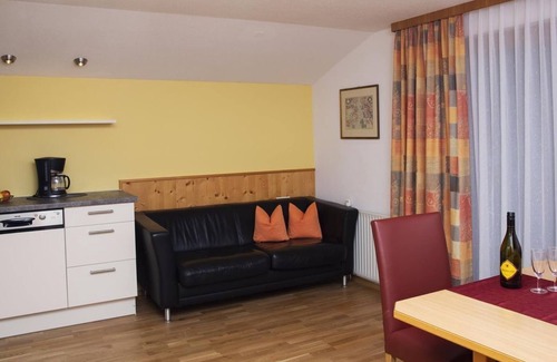 Kloesterle am Arlberg Apartamento | Top 4 mit Balkon - Haus Christian