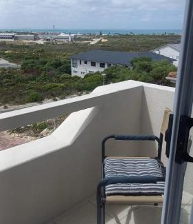L'Agulhas Casa | Top Deck