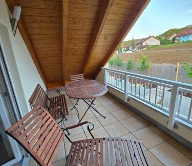 Bad Mergentheim Apartamento | Top Ferienwohnung mit zwei großen Balkonen im Neubau!