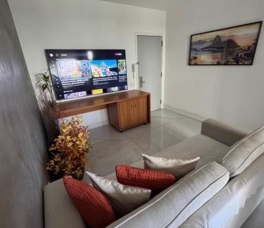 Leblon Apartamento | Top Flat Leblon, Rooftop Pool, Gym, Sauna, Vista Mar e Dois Irmãos