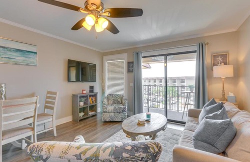 Folly Field Apartamento | Top-Floor Condo with Ocean Views in Hilton Head!