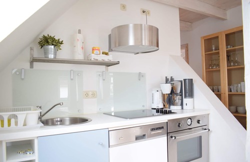 Neustadt in Holstein Apartamento | DG apartamento en villa de construcción antigua, cerca del puerto cerca del centro de la ciudad