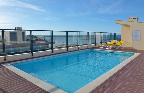 Olhao Apartamento | En la planta superior apartamento en primera línea, vistas al mar, piscina en la azotea, es fácil caminar histórico Olhao