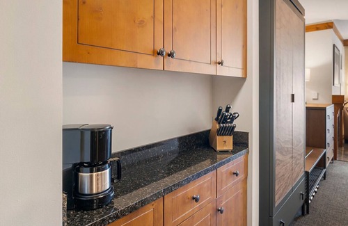 Stowe Area Apartamento | Top Floor Ski in/out Lodge at Spruce Peak