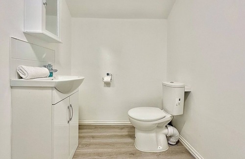 Earlsfield Apartamento | Top-floor studio next to station