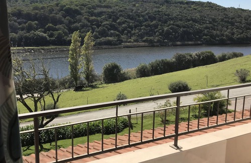 Still Bay Apartamento | Unidad de piso superior Waterryk Guest Farm