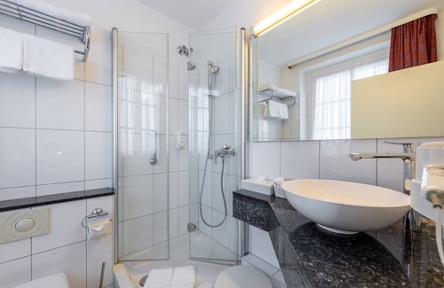 Ruedesheim am Rhein Hotel | Top Hotel Jagdschloss Niederwald