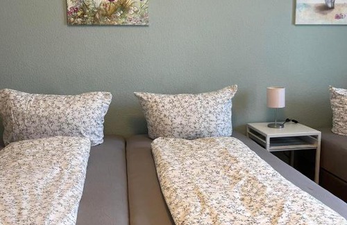 Rostock Apartamento | TOP LAGE 2 Zimmerwohnung mit Balkon und bester Aussicht in OG 2 links