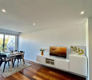 Coogee Apartamento | Top Level Aprmt w Balcony beside Coogee Pavilion