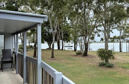 Traviston Apartamento | Top Level Unit With Gorgeous Waterviews