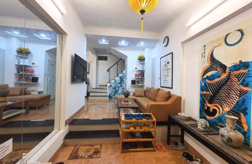 Old Quarter Casa | Top Location 3-4-5 Bedrooms House in Centre of Ha Noi - Clean, Cozy and Private - THE TOURNESOL