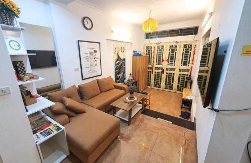Old Quarter Casa | Top Location 3-4-5 Bedrooms House in Centre of Ha Noi - Clean, Cozy and Private - THE TOURNESOL