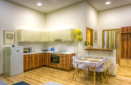 Jozsefvaros Apartamento | Excelente ubicación, agradable, cómodo 2 dormitorios, 6 pers en zona de fiesta metro2 metro4