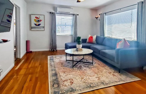 Washington Culver Apartamento | Top Location Walk to Dining, Shops & Near Beach CC E