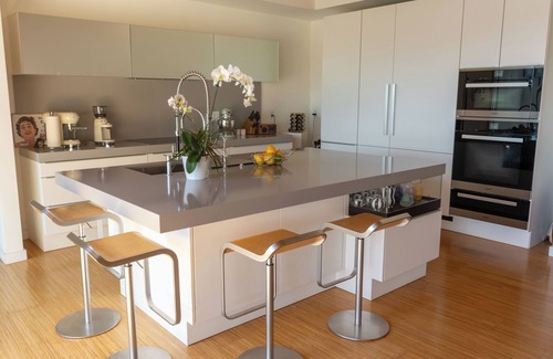 Bel Air Casa | ¡La mejor ubicación en Los Ángeles! BEL AIR HOME, impresionantes vistas