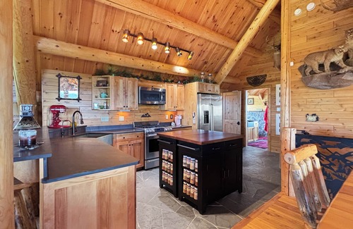Greenville Cabina | Top O' The World (Mountain Views)