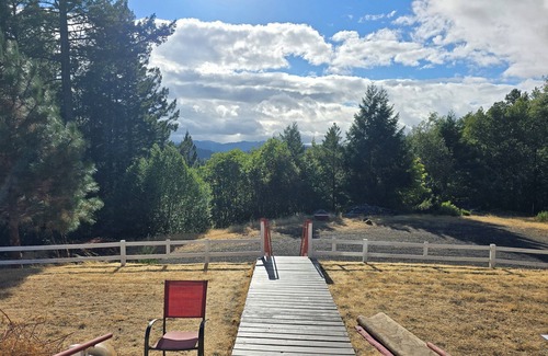 Willits Casa | TOP of PINE Mountain! 270 view 3-bed house at mouth of the Russian River Wifi AC