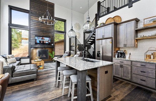 Sturgis Casa | Top of the Greens Lodge