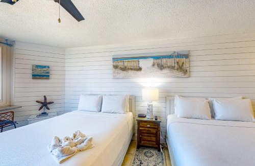 Panama City Beach Hotel | Top of the Gulf 702 Teal Waters