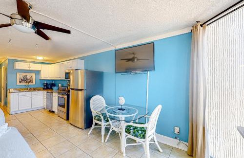 Panama City Beach Hotel | Top of the Gulf 702 Teal Waters