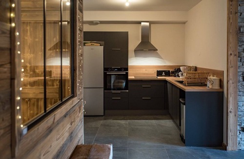 Saint-Sorlin-d'Arves Apartamento | Top of the range flat with a large terrace in the heart of the village - sleeps 6