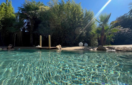 Le Mourillon Villa | Top-of-the-range villa, pool and Jacuzzi not overlooked. A true haven of peace.