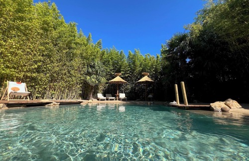 Le Mourillon Villa | Top-of-the-range villa, pool and Jacuzzi not overlooked. A true haven of peace.