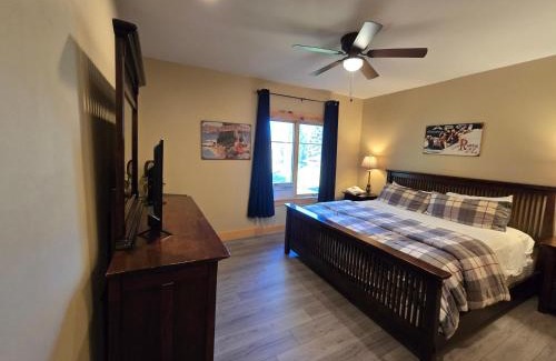 McHenry Casa | Top of the Slopes