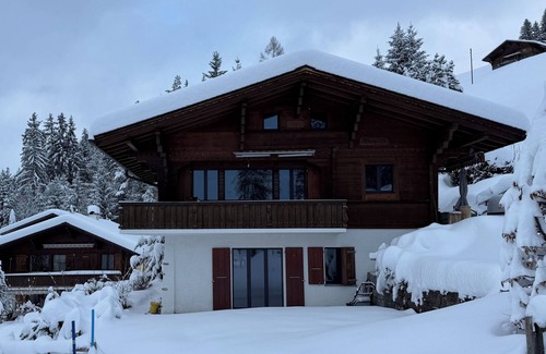 Oeschseite Apartamento | Top-renovated, very cozy vacation apartment on the Rinderberg in Zweisimmen