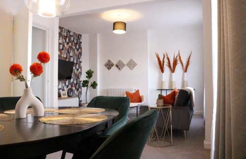 Colchester Apartamento | Top Spot 2-Bed Spacious Apartment Town Centre Train Station WIFI