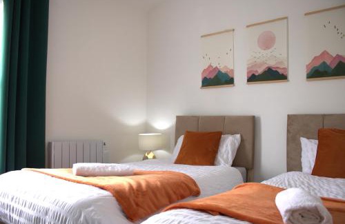Colchester Apartamento | Top Spot 2-Bed Spacious Apartment Town Centre Train Station WIFI