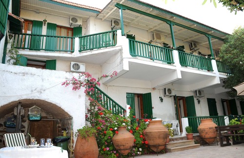 Kambos Apartamento | Topakas House