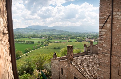 Spello Apartamento | Topaz Apt City Center