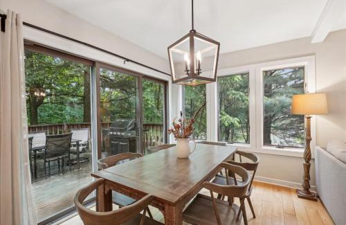Stowe Area Casa | Topnotch 384D