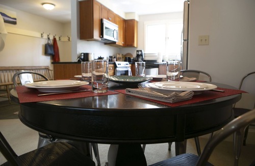 Stowe Area Condominio | Topnotch Resort; Privacidad, ya solo pasos del spa!