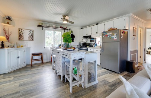 Topsail Beach Villa | Topsail Beach Villa: Outdoor Oasis w/ Hot Tub