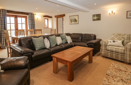 Bretherdale Cabaña | TOPTHORN BARN, pet friendly, character holiday cottage in Kendal